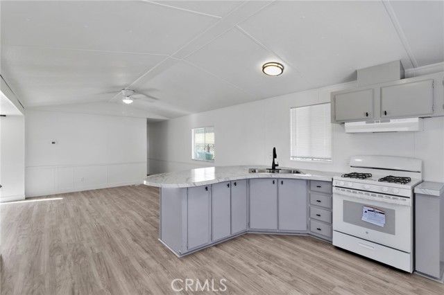 13654 Bel Air Drive, Victorville, CA 92395