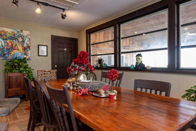 2101 S Glendale Avenue, Springfield, MO 65804