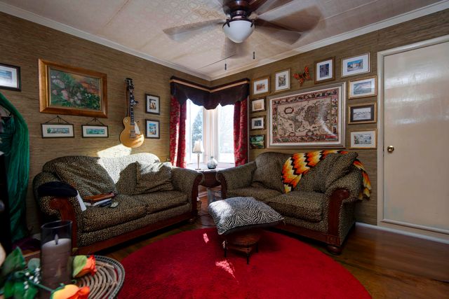 2101 S Glendale Avenue, Springfield, MO 65804