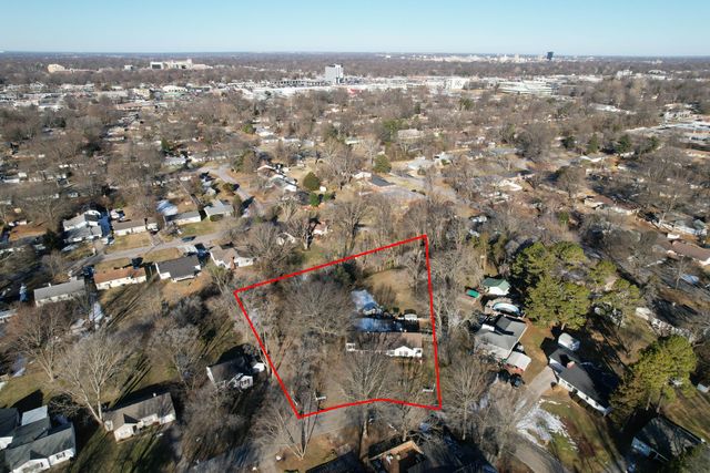 2101 S Glendale Avenue, Springfield, MO 65804