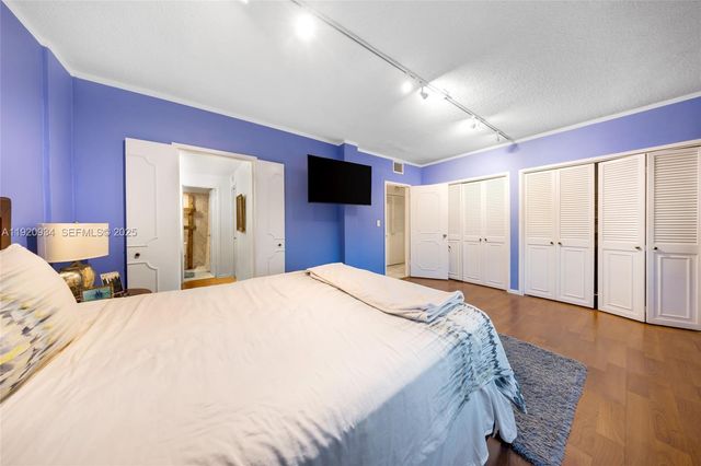 9381 E Bay Harbor Dr 504N, Bay Harbor Islands, FL 33154