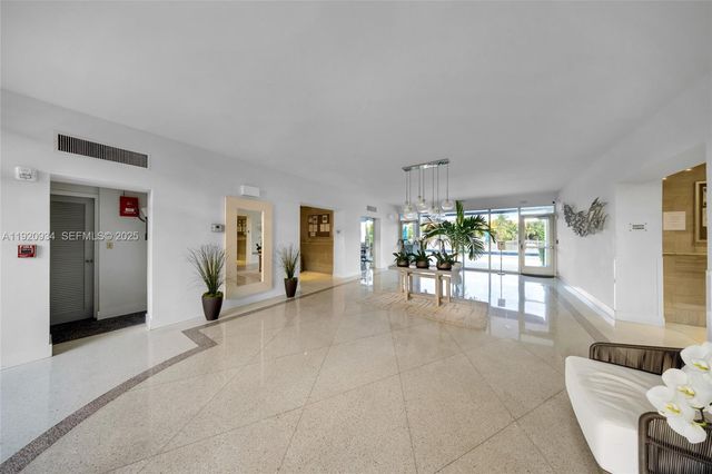 9381 E Bay Harbor Dr 504N, Bay Harbor Islands, FL 33154