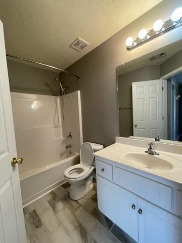 120 Kendallwood Court, Aiken, SC 29803