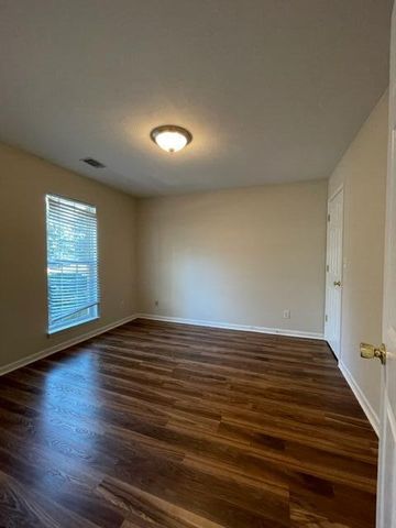 120 Kendallwood Court, Aiken, SC 29803