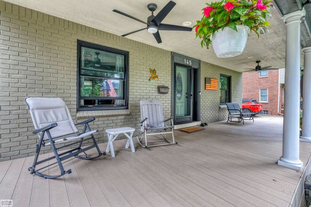 145 Lodewyck Avenue, Mount Clemens, MI 48043
