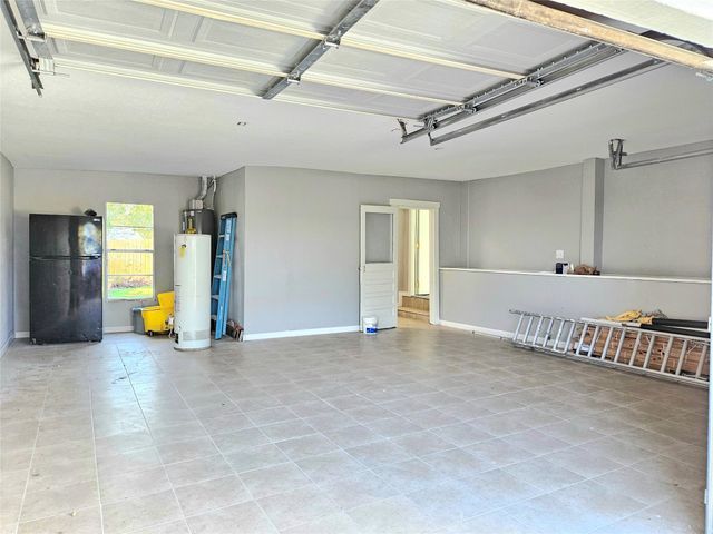 532 Bayshore Drive, La Porte, TX 77571