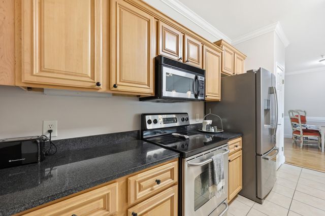 1984 Folly Road Apt B310, Charleston, SC 29412