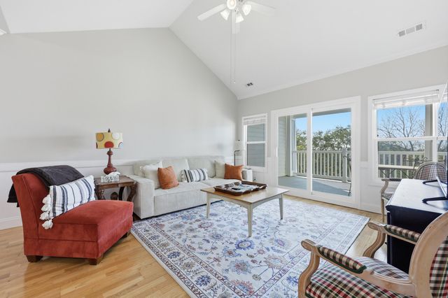 1984 Folly Road Apt B310, Charleston, SC 29412