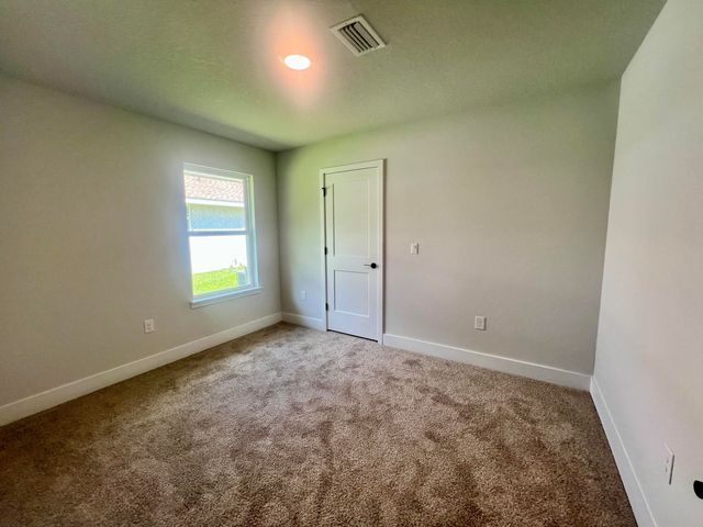 5283 Hidden Pines Circle, Milton, FL 32583