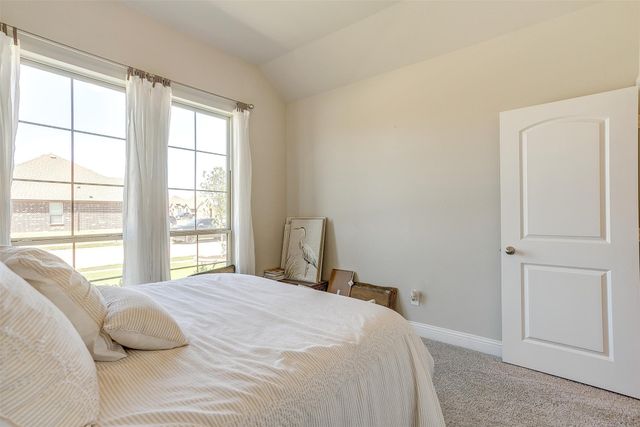 729 Franklin Drive, Joshua, TX 76058