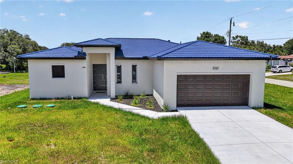 3707 15th ST, LEHIGH ACRES, FL 33972 — exterior