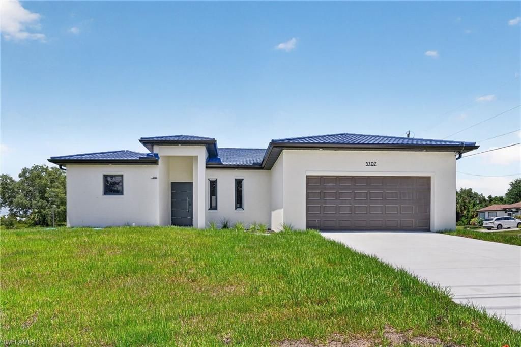 3707 15th ST, LEHIGH ACRES, FL 33972 — photo 2