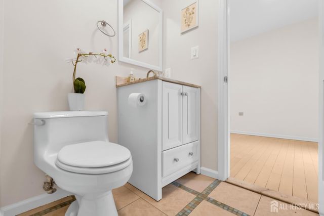 265 Edlys Lane, North Brunswick, NJ 08902