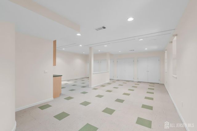 265 Edlys Lane, North Brunswick, NJ 08902