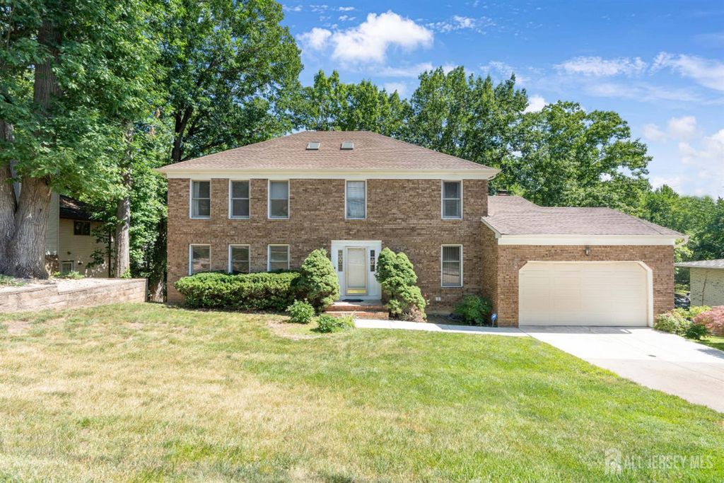 265 Edlys Lane, North Brunswick, NJ 08902
