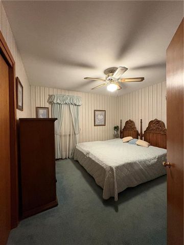 9806 E 77th Street, Kansas City, MO 64138