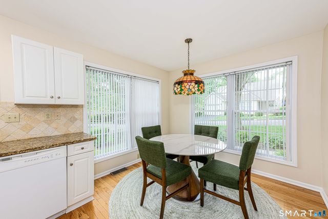 25 Hamden Hills Drive 23, Hamden, CT 06518