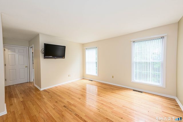 25 Hamden Hills Drive 23, Hamden, CT 06518