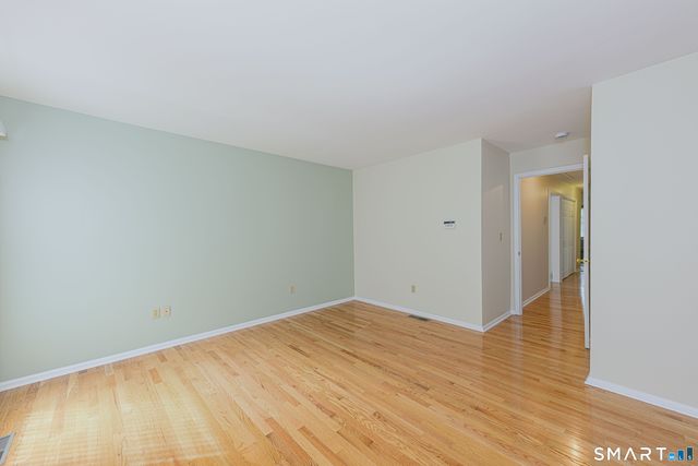 25 Hamden Hills Drive 23, Hamden, CT 06518
