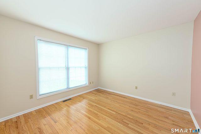 25 Hamden Hills Drive 23, Hamden, CT 06518