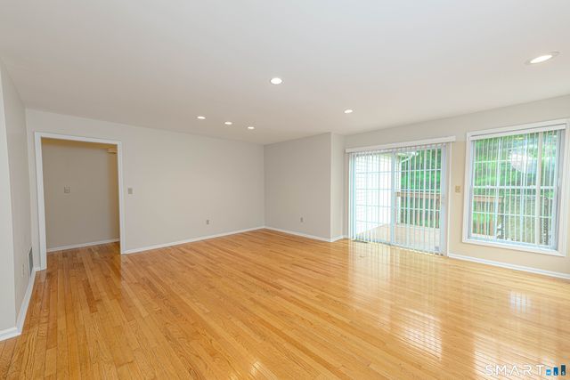 25 Hamden Hills Drive 23, Hamden, CT 06518