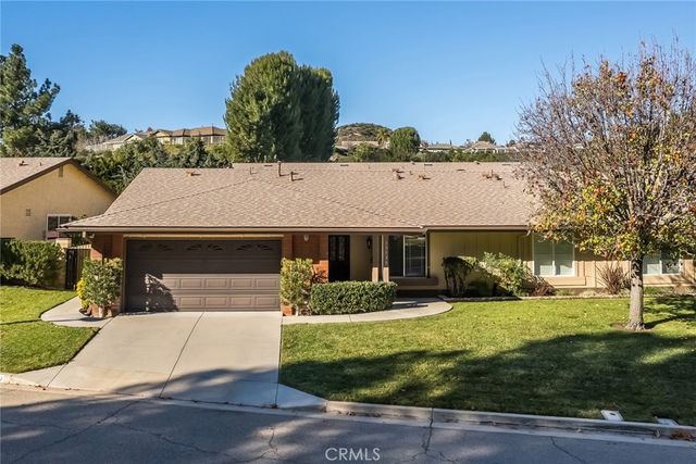 19539 Mesa Of The Oaks, Newhall, CA 91321