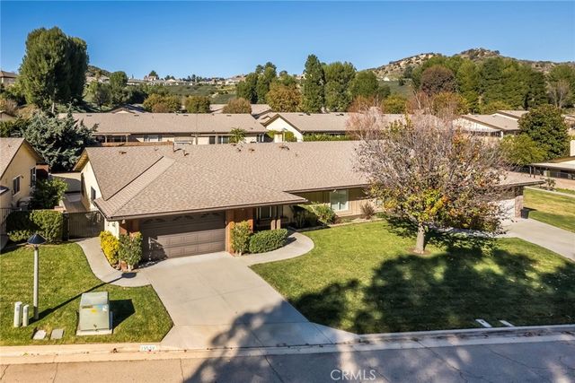 19539 Mesa Of The Oaks, Newhall, CA 91321