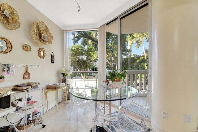 2000 Island Boulevard 410, Aventura, FL 33160