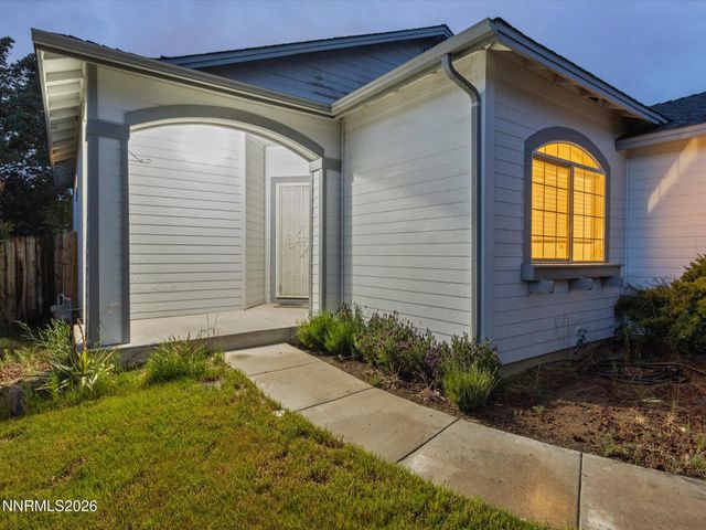 892 Valley Crest Drive, Carson City, NV 89705