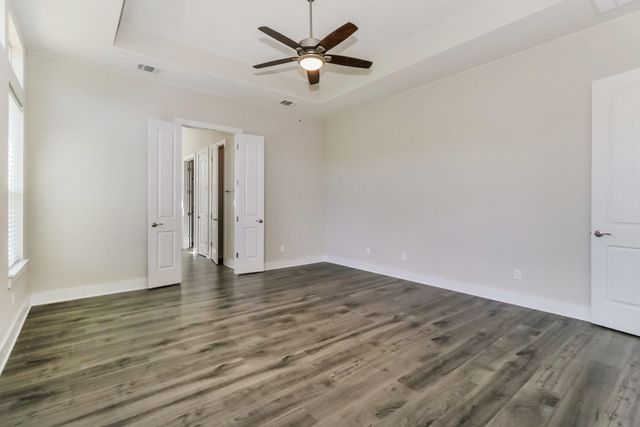 6101 Antelope Well LN, Austin, TX 78738