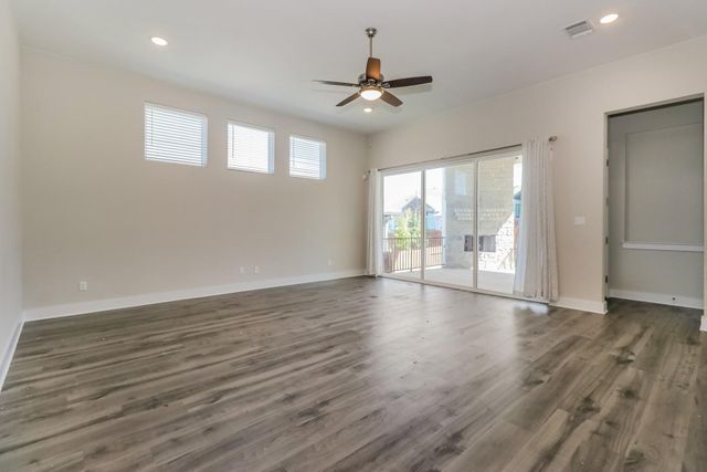 6101 Antelope Well LN, Austin, TX 78738