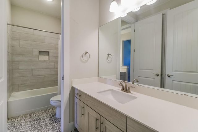 6101 Antelope Well LN, Austin, TX 78738