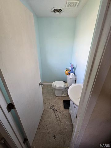 240 James Street, Sullivan, MO 63080