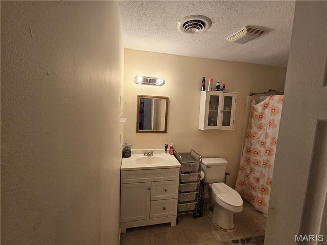 240 James Street, Sullivan, MO 63080