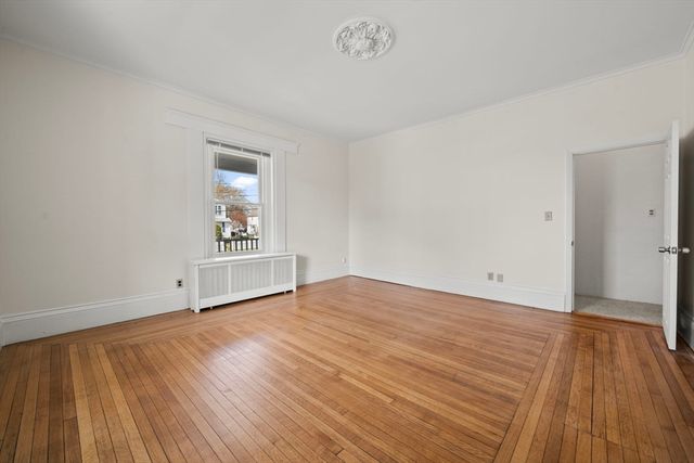 99 Montvale Ave 1, Woburn, MA 01801