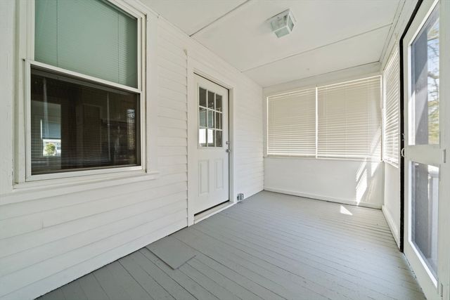 99 Montvale Ave 1, Woburn, MA 01801