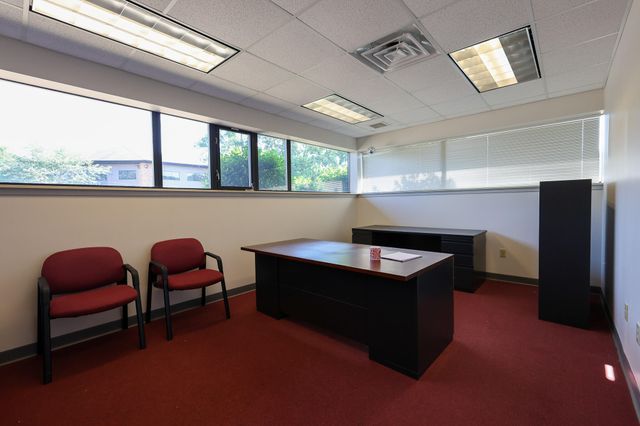 1727 S Park Street, Kalamazoo, MI 49001