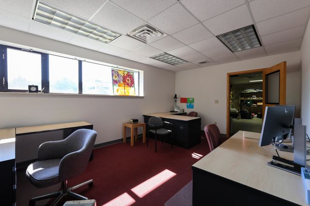 1727 S Park Street, Kalamazoo, MI 49001