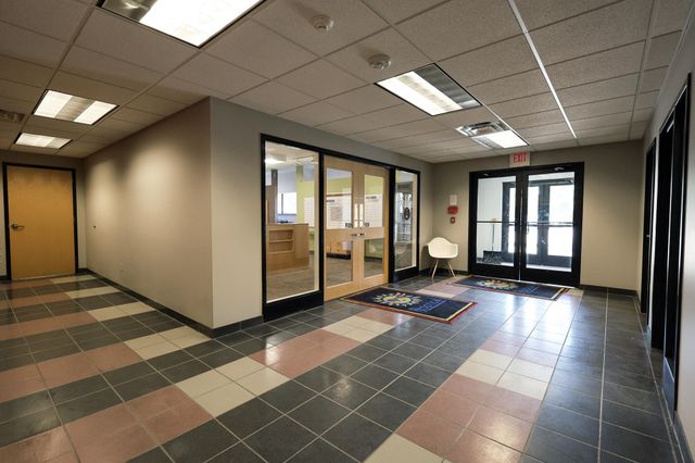 1727 S Park Street, Kalamazoo, MI 49001