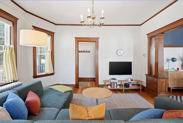 42 Lagrange St U1, Boston, MA 02132