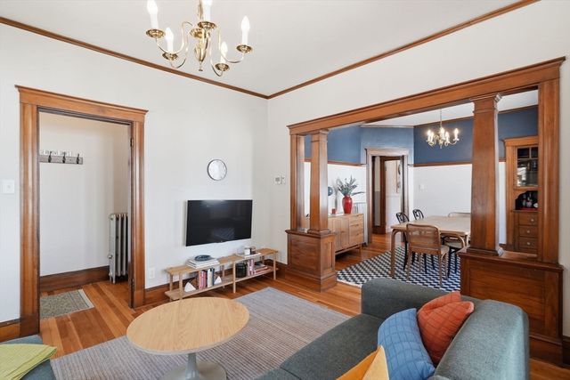 42 Lagrange St U1, Boston, MA 02132