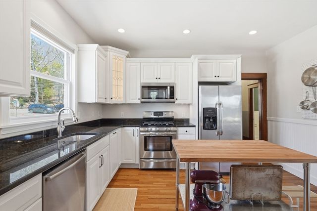 42 Lagrange St U1, Boston, MA 02132