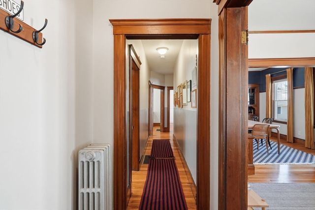 42 Lagrange St U1, Boston, MA 02132