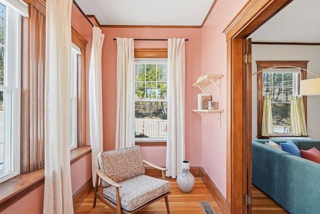 42 Lagrange St U1, Boston, MA 02132