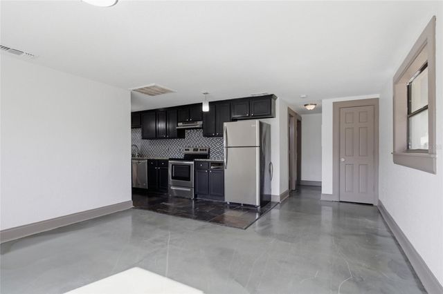 2828 N ELMORE AVENUE, Tampa, FL 33602