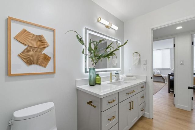 234 Elm Street 103, San Mateo, CA 94401