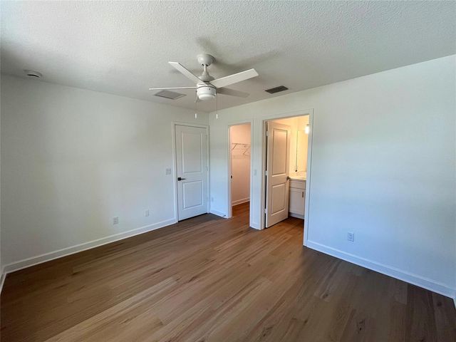 2016 80th Avenue, Vero Beach, FL 32966