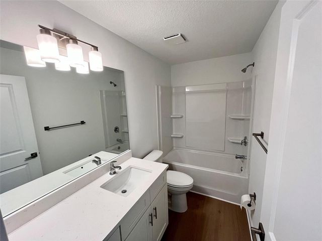 2016 80th Avenue, Vero Beach, FL 32966