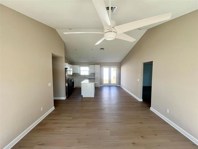 2016 80th Avenue, Vero Beach, FL 32966