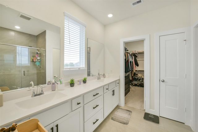 7834 Swooping Swallow Lane, Katy, TX 77493